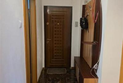 Apartament 3 camere decomandat etaj intermediar  Racadau - 12