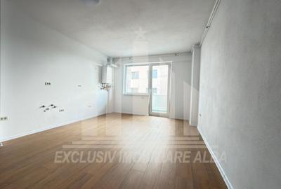 Apartament cu 2 camere decomandat în Ampoi 3