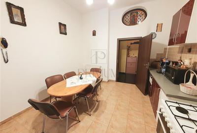 BALCESCU - ISTORIC - PARTER - 3 CAMERE - 2 BAI - GRADINA 90mp - CENTRALA PROPRIE - 13