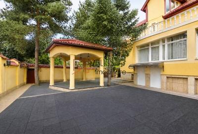 Vilă 9 Camere, Semimobilată, cu 6 Locuri de Parcare - 4