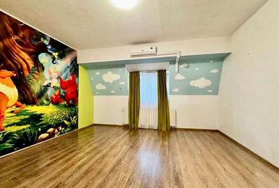 Casa spațioasă, cu spațiu comercial, locuri de parcare - Aradului Vest - 2
