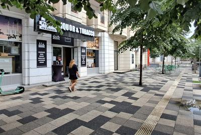 Spațiu comercial, 150 mp în Decebal