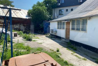 Casă individuală cu 3 camere în Central
