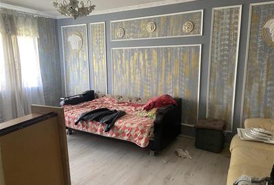 Apartament 2 camere ,etaj 1 din 4 , 54 mp, zona Inspectoratul Scolar, decomandat - 14
