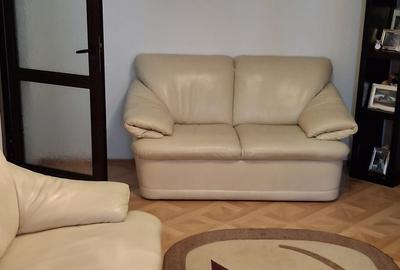 Apartament  2 camere, imbunatatit,  complet mobilat si utilat zona Sud, et. 3/4. - 2