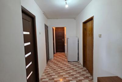 2 camere decomandat - Novaci - Sebastian - 6