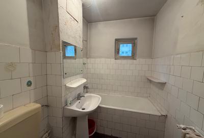 Apartament  de renovat lângă parcul Tineretului,la 5min mers pe jos de metrou - 6