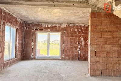 COMISION 0% - Duplex Individual Mosnita, Zona Calea Urseni - 5 camere, 3 bai - 6