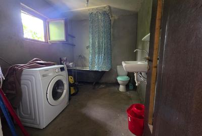 Casă cu teren generos 571 mp – Zonă excelentă și liniștită (Toate utilitățile)-- - 8