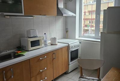 Apartament 2 camere decomandat de inchiriat - Tomis Mall - 3