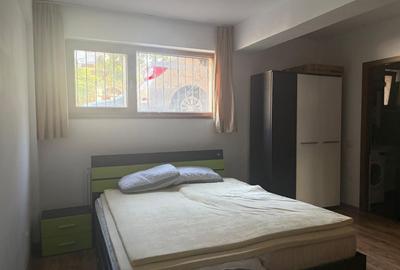 Garsonieră decomandată, mobilată în 1 Mai