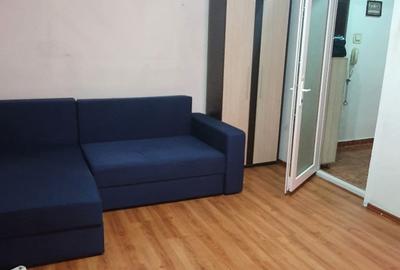 Apartament 2 camere decomandat - zona CET -  89.000 euro - 4