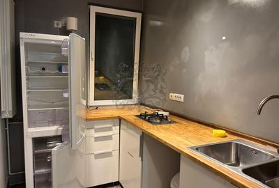 Apartament cu 3 camere semidecomandat, mobilat în Cișmigiu