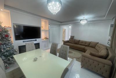 Apartament cu 3 camere semidecomandat, mobilat în Florești