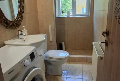 Garsonieră spațioasă Tractorul , mobilier complet, parter - 4