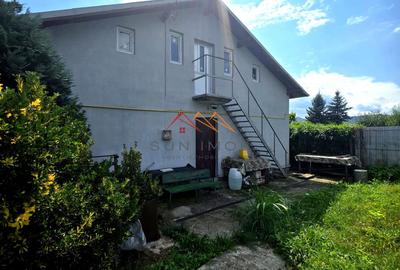 Duplex cu 3 camere în Bănești
