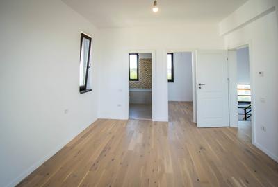 Vila  in promotie, panouri, pompa de caldura, intretinere - 500ron/luna - 25