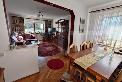 Casă individuală cu 6 camere în Codlea