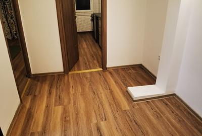 Garsoniera Aparatorii Patriei 4 min metrou 41 mp decomandata etaj 4 - 3