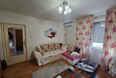 Apartament 2 camere, etajul 4 din 4, cu pod, Complexul Studențesc, comision 0% - 1