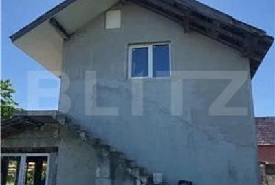 Casă individuală cu 3 camere în Exterior Vest
