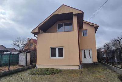 De inchiriat casa 4 cam,2 bai  , sancrai, Mures - 9