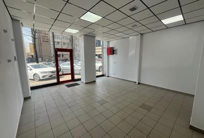Spațiu comercial, 56 mp în 1 Mai