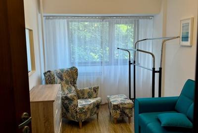 Proprietar închiriez apartament 3 camere –  Fântâna Florilor –> Bd.Al. Obregia - 8