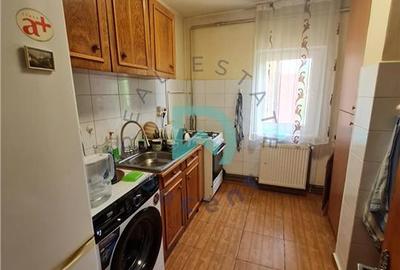Apartament cu 2 camere decomandat în Noua