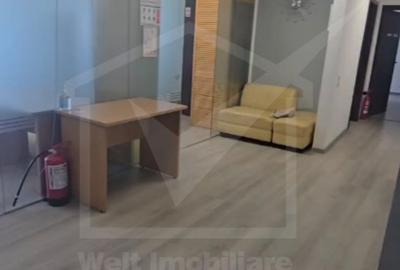 Birou, de 110.00 mp, în Central