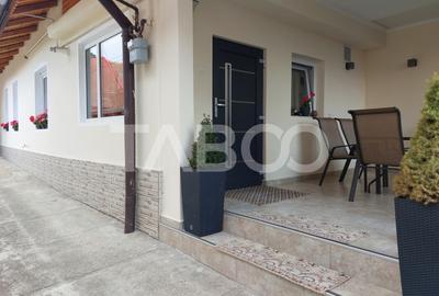 Casa 109 mp 4 camere pivnita terasa loc parcare curte comuna Cisnadie - 21