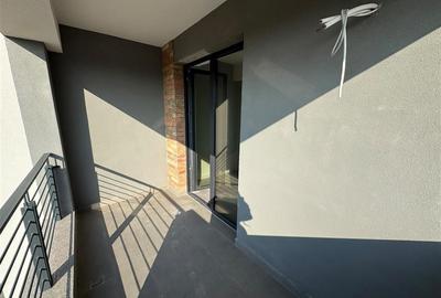 Garsoniera bloc nou, parcare inclusa, etaj 3 cu lift - 8