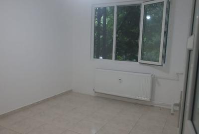 2 camere, metrou Valea Ialomiței , etj1/4 - 6