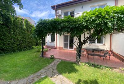 Vilă  Str. Iancu Nicolae – Jolie Ville | Complex rezidențial | 3 dormitoare - 11