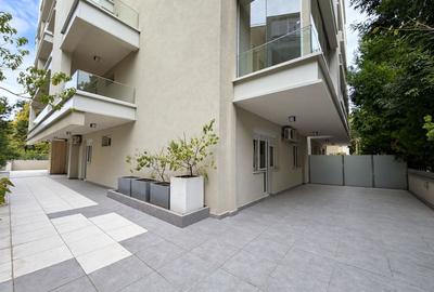 Apartament cu 5 camere în Herăstrău