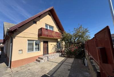 Casă de închiriat în Stupini, Brașov – 4 dormitoare, 2 băi