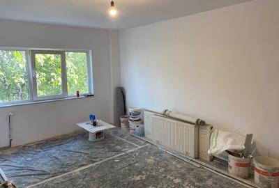 3 camere  , centrala proprie,etaj 2-Lipovei - 14