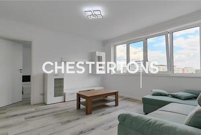 Apartament cu 3 camere semidecomandat, mobilat în Central