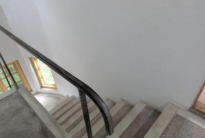 Casa parter, etaj și mansardă ,c-tie 2006, 25 Min de București - 51