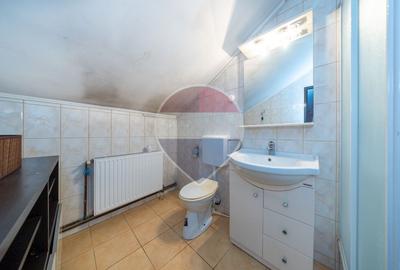 Casă individuala spatioasa cu 8 camere si teren 610 mp centru BOD - 23