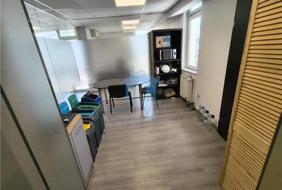 Spatiu comercial, Central - 9