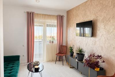 Apartament cu 3 camere decomandat, mobilat în Central
