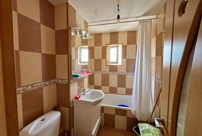 Apartament cu 2 camere decomandat, 54 mp | 2 balcoane | Zona Rândunelelor, Năvod - 1