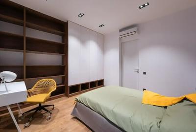 Apartament cu 3 camere decomandat în Theodor Pallady