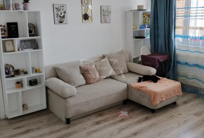 Apartament cu 2 camere semidecomandat, mobilat în Berceni