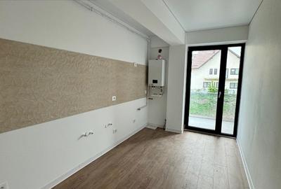 Ap.2 cam, parter, 55 mp utili, BLOC 6 FERMELOR,Preț 72.727 €+TVA 21% - 4