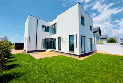 Casă spectaculoasă de vânzare în Comuna Berceni | P+1E | 4 camere | - 5