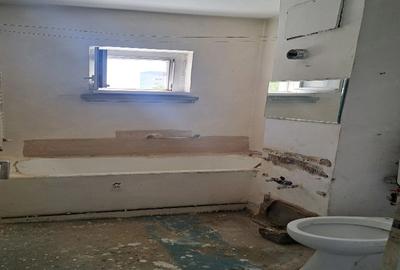Apartament 2 Camere Semidecomandat | 52 mp | Centrală Proprie | Zona Aradului - 4