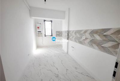 Apartament cu 2 camere decomandat în Tătărași