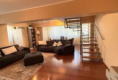 Apartament cu 4 camere, mobilat în Gării
